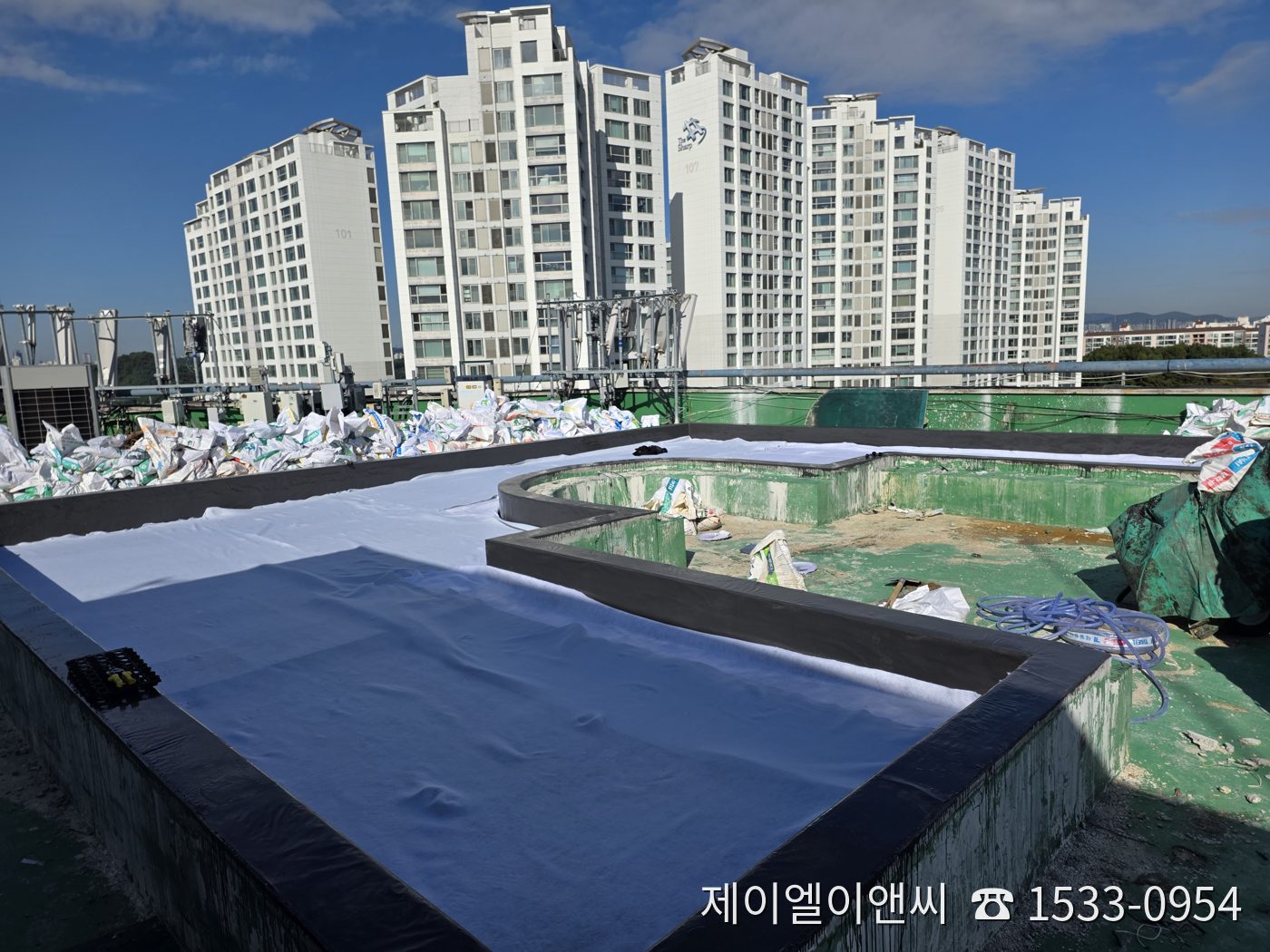 용인 ○○타운 옥상 배수판 위 부직포 보호층
